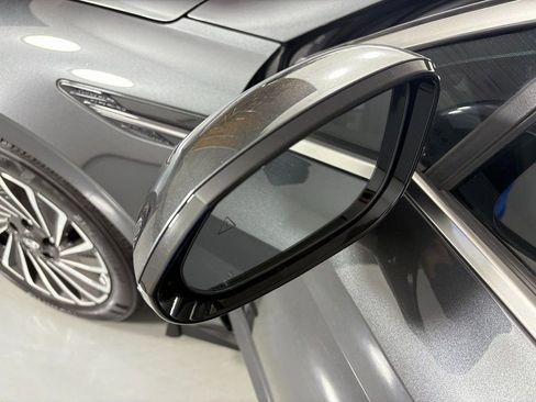 Used 2025 Hyundai Sonata Limited image 13