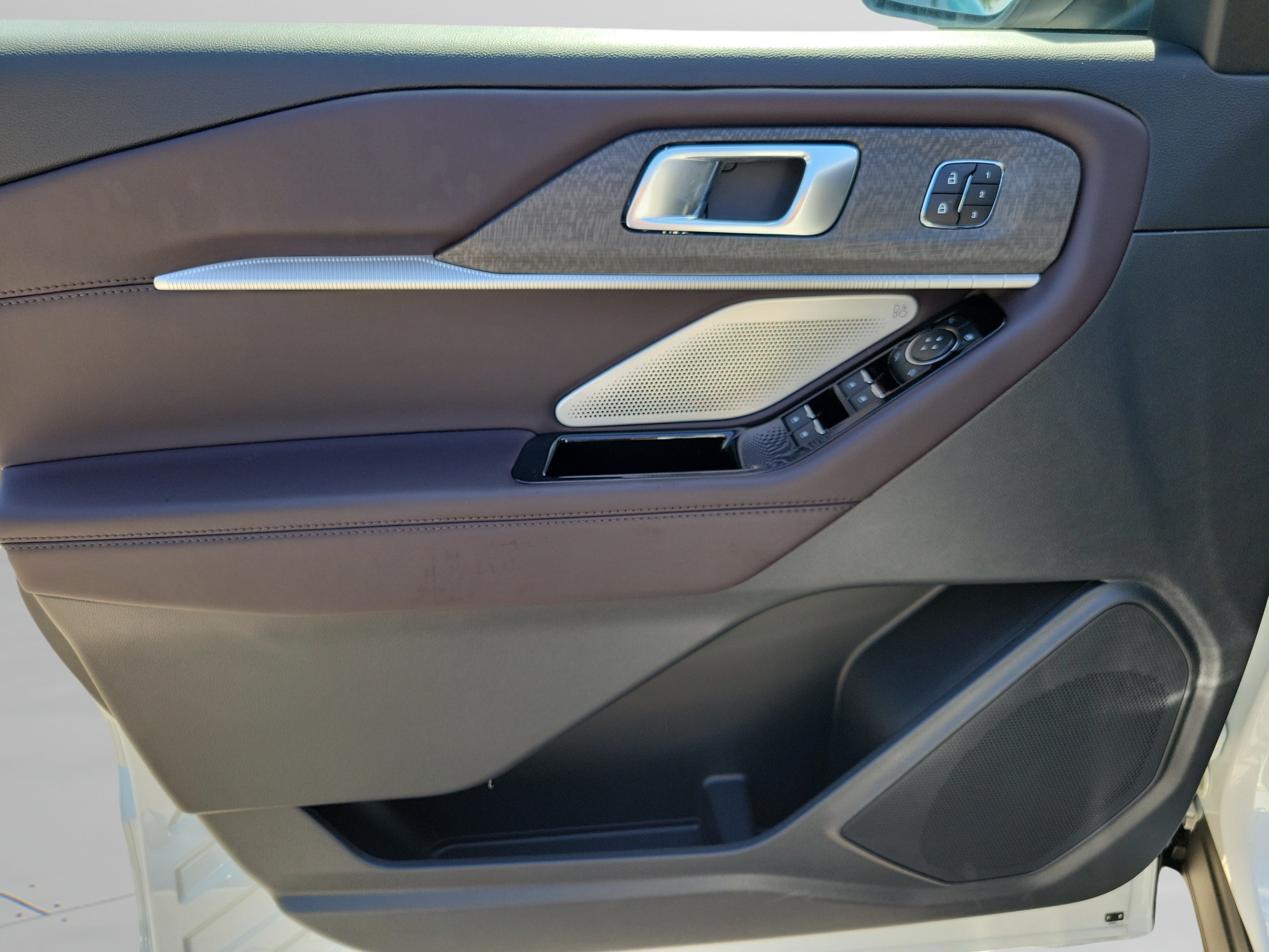 New 2026 Ford Explorer Platinum RWD image 15