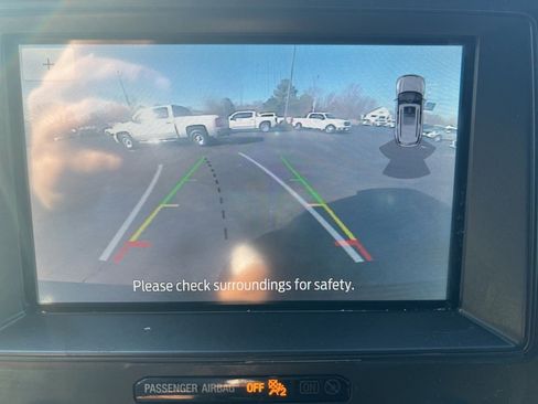 Used 2020 Ford Expedition XLT w/ Equipment Group 202A image 10