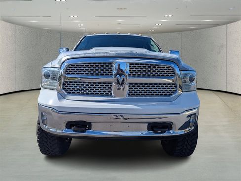 Used 2018 RAM 1500 Laramie w/ Convenience Group image 8