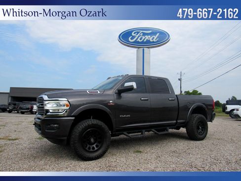 Used 2022 RAM 2500 Laramie AWD/4WD image 1