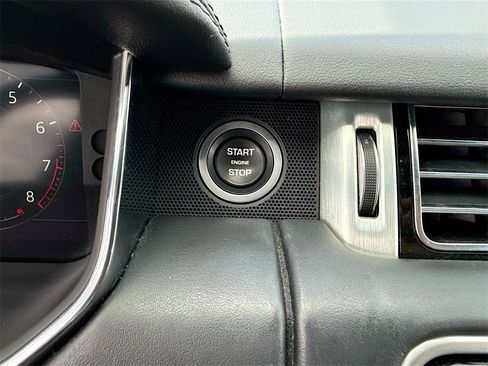 Used 2019 Land Rover Range Rover Supercharged image 22