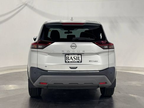 Used 2022 Nissan Rogue SV AWD/4WD image 12