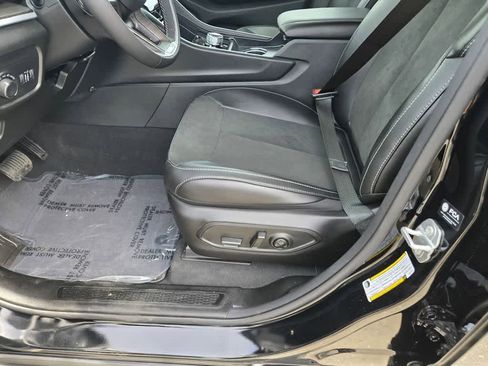 New 2026 Jeep Grand Cherokee Altitude image 20