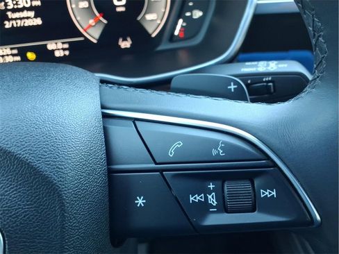 Used 2022 Audi Q3 2.0T Premium Plus image 29