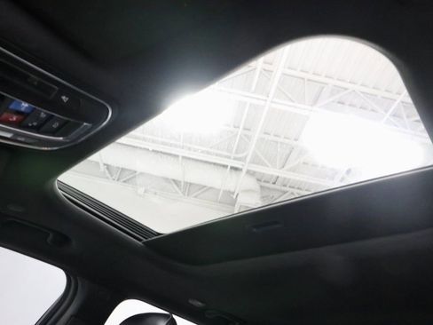 Used 2023 Jeep Grand Cherokee Altitude image 26