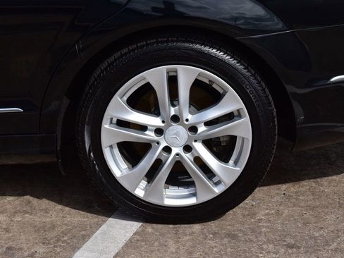 Used 2013 Mercedes-Benz C 300 4MATIC Sedan image 11