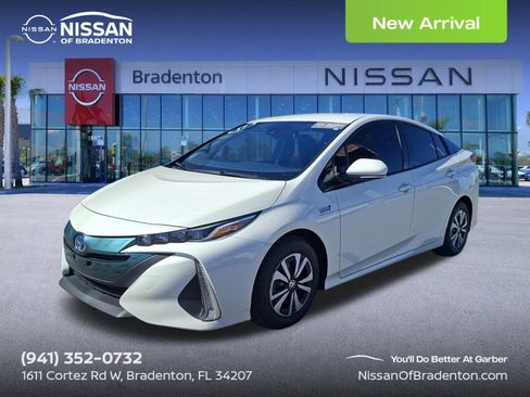 Used 2017 Toyota Prius Prime Plus image 1