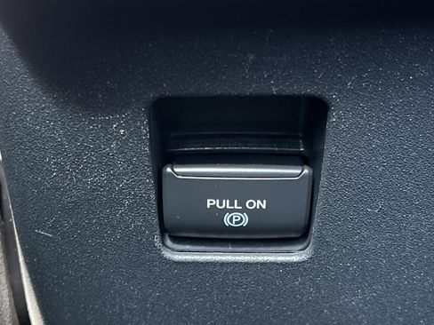 Used 2023 Ford Bronco Badlands w/ Sasquatch Package image 16