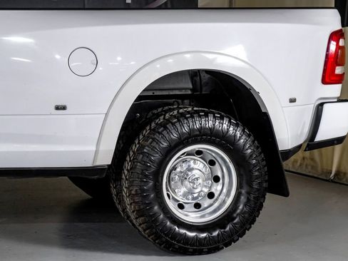 Used 2022 RAM 3500 Laramie w/ Chrome Appearance Group image 13