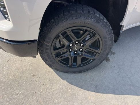 New 2026 Chevrolet Silverado 1500 Custom Trail Boss w/ LPO, Dark Essentials Package image 34