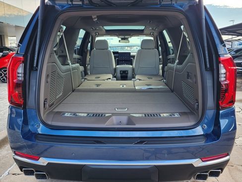 New 2026 GMC Yukon XL Denali w/ Sun & Power Step Package image 59