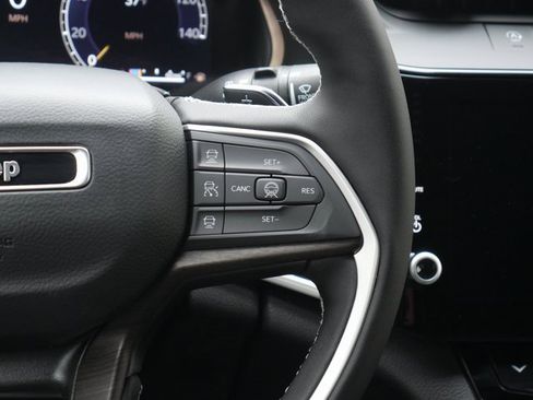 New 2026 Jeep Grand Cherokee Limited Reserve image 17