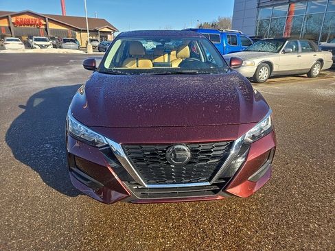 Used 2021 Nissan Sentra SV w/ SV Premium Package image 2