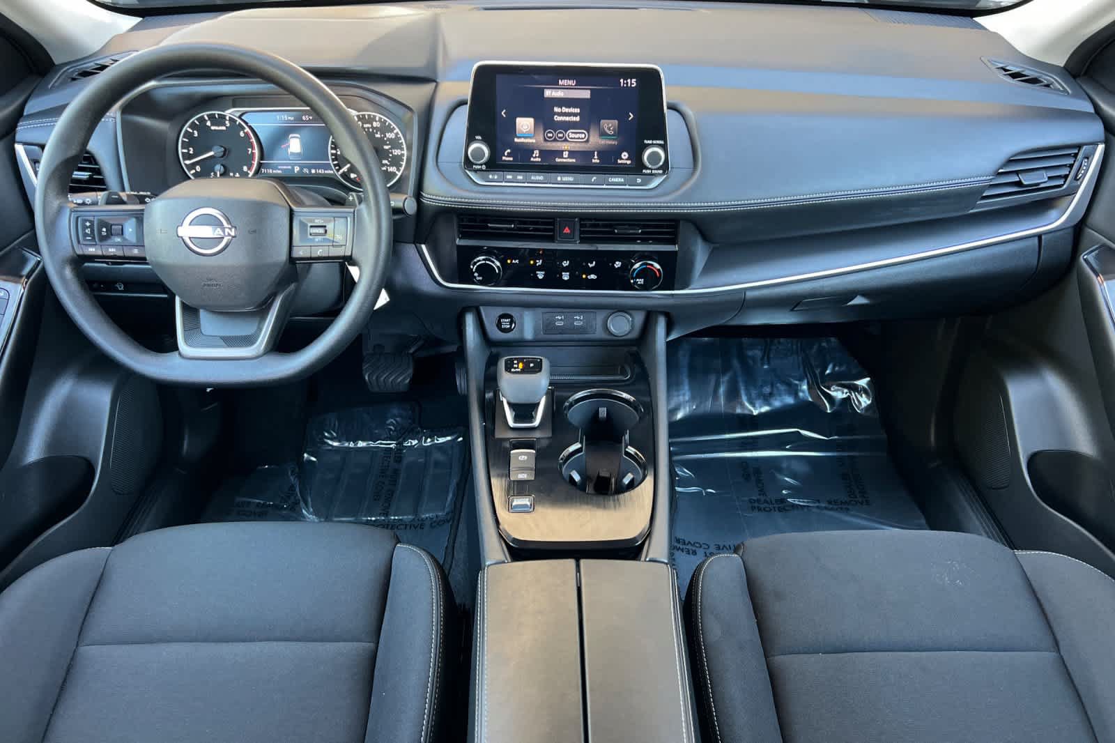 Used 2026 Nissan Rogue S FWD image 3