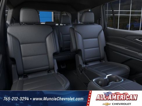 New 2026 Chevrolet Traverse LT w/ Sun and Wheel Package image 17