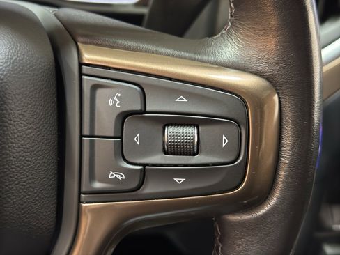 Certified 2022 Chevrolet Silverado 1500 High Country w/ Technology Package image 27