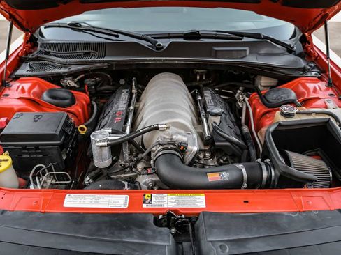 Used 2009 Dodge Challenger SRT8 w/ SRT Option Group II image 43