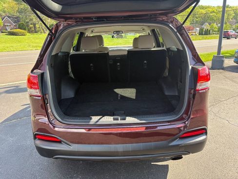 Used 2017 Kia Sorento FWD image 23