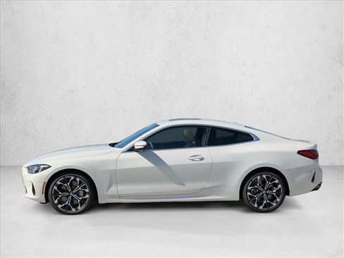 Used 2026 BMW 430i xDrive Coupe w/ Premium Package AWD/4WD image 5