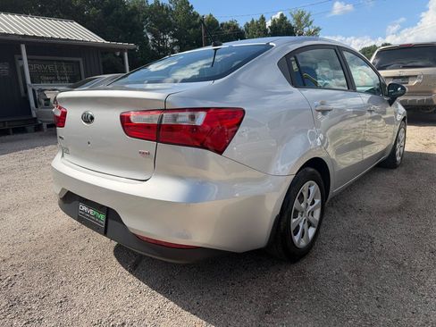 Used 2017 Kia Rio LX FWD image 6