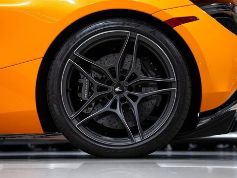 Used 2019 McLaren 720S Performance RWD image 13