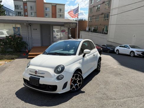 Used 2013 FIAT 500 Turbo w/ Comfort/Convenience Group FWD image 1