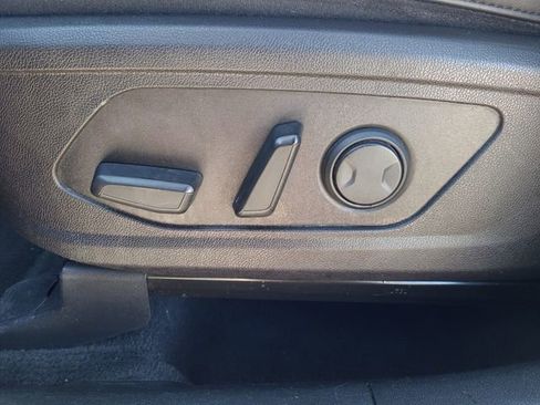 Used 2021 Kia Sorento SX image 18