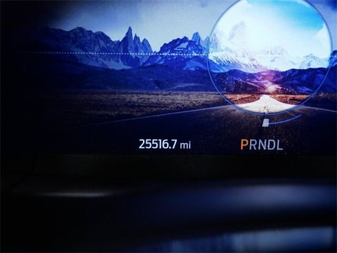 Certified 2022 Ford Escape Titanium w/ Class II Trailer Tow Package image 17