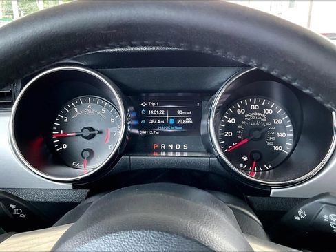 Used 2016 Ford Mustang Premium RWD image 12