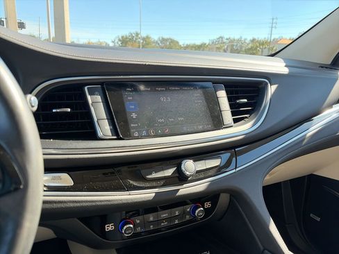 Used 2023 Buick Enclave Avenir w/ Avenir Technology Package image 14