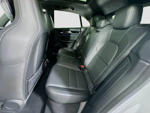 Certified 2025 Porsche Macan Electric RWD image 24