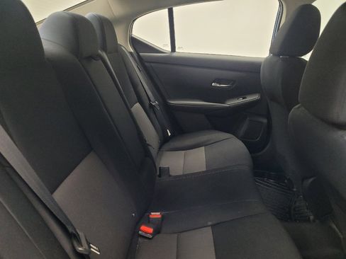 Used 2021 Nissan Sentra SV FWD image 19