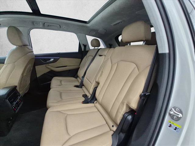 Used 2021 Audi Q7 3.0T Prestige w/ Prestige Package AWD/4WD image 22