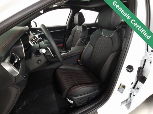 Used 2025 Genesis G70 3.3T Advanced image 19