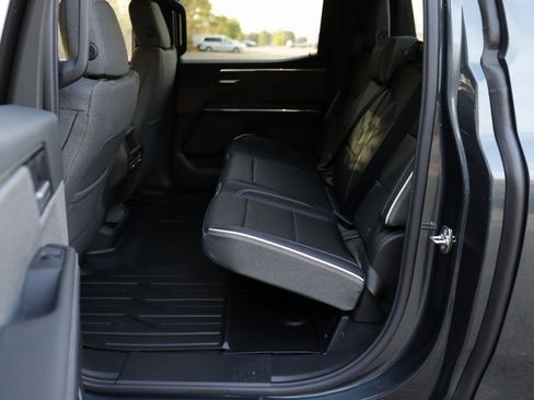 New 2026 GMC Sierra EV Elevation image 29