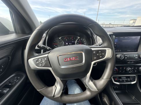 Certified 2023 GMC Terrain SLE w/ Driver Convenience Package AWD/4WD image 14