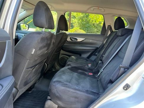 Used 2014 Nissan Rogue SV w/ SV Family Package AWD/4WD image 15