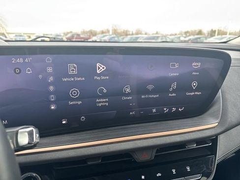 Used 2025 Buick Envision Sport Touring AWD/4WD image 14