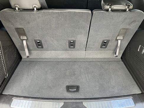 Used 2021 Chevrolet Tahoe RST image 17