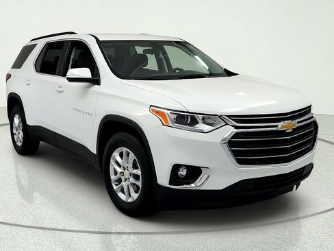 Certified 2021 Chevrolet Traverse LT FWD image 7