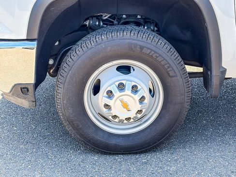 New 2025 Chevrolet Silverado 3500 W/T w/ WT Convenience Package AWD/4WD image 9
