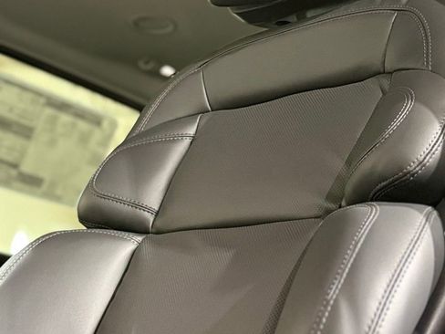 New 2026 Lincoln Navigator Premiere AWD/4WD image 47