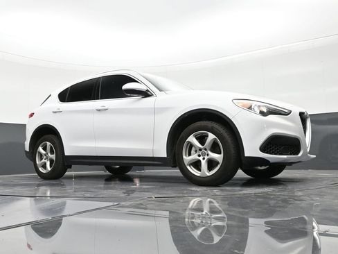 Used 2020 Alfa Romeo Stelvio RWD image 26