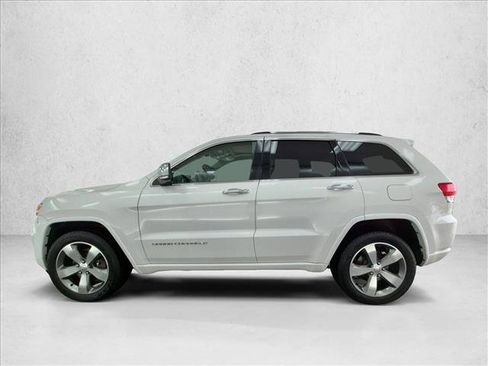 Used 2016 Jeep Grand Cherokee Overland AWD/4WD image 9