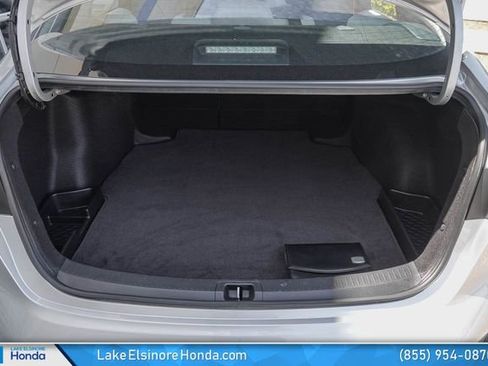 Used 2024 Toyota Corolla LE FWD image 29