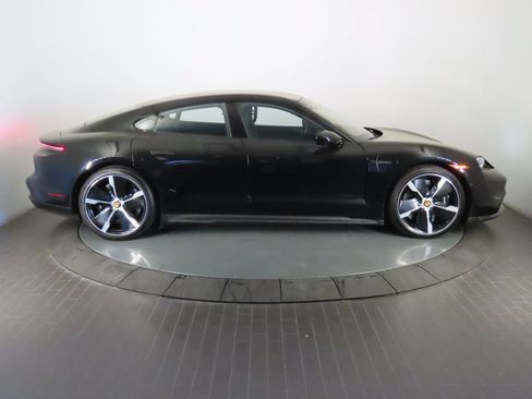 Certified 2024 Porsche Taycan Turbo S AWD/4WD image 8