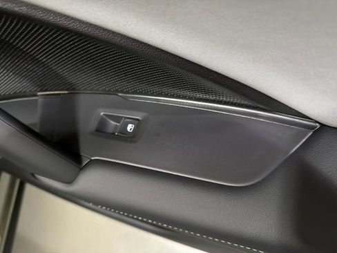 New 2026 Volkswagen Tiguan SE R-Line FWD image 40