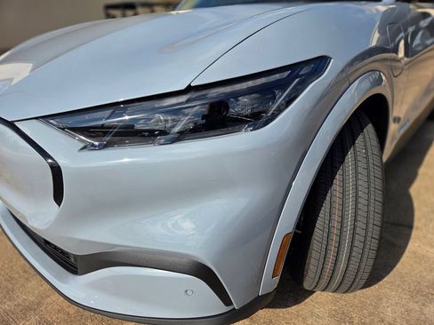 New 2026 Ford Mustang Mach-E Premium RWD image 31
