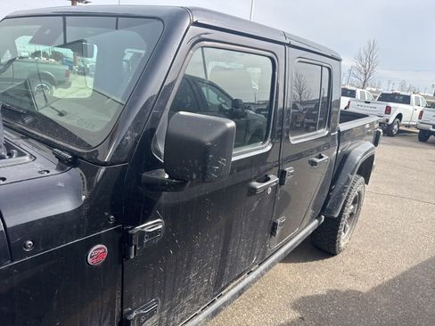 Used 2021 Jeep Gladiator Rubicon image 4